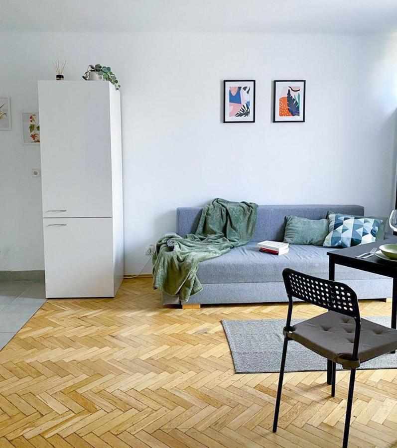 Halby Apartment Chlodna 15 ワルシャワ エクステリア 写真